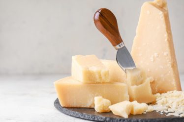 il parmigiano fa ingrassare